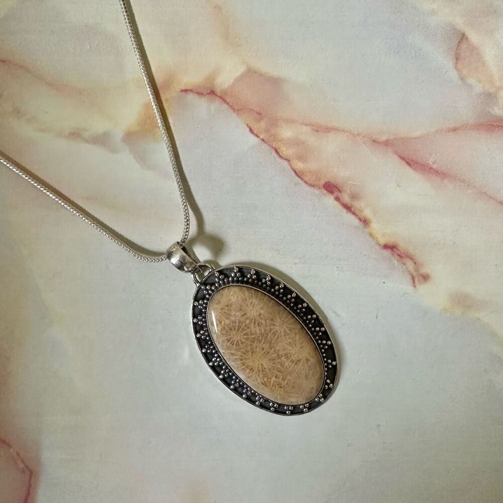 Silver Fossilized coral pendant necklace